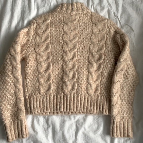 American eagle sweater - Picture 3 of 3